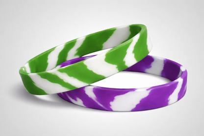 Marmorierte Silikonarmbänder mit Prägung von JM Band®