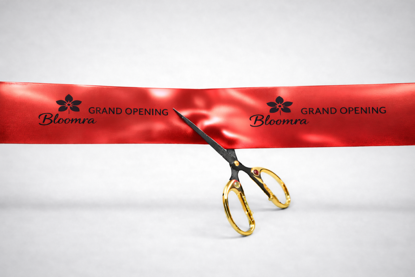 Individuell bedrucktes, metallisch-rotes Einweihungsband von JM Band®.